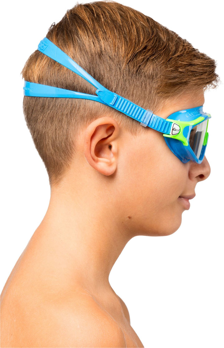 Little one wearing swimming goggles